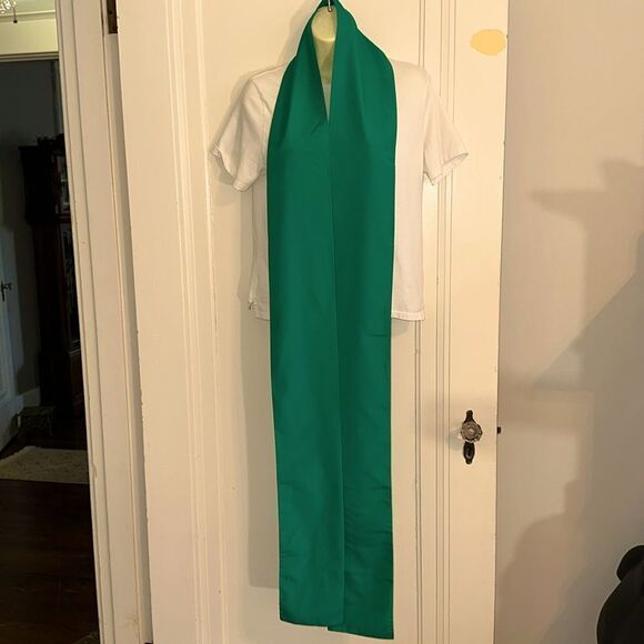 Vtg Very, very long kelly green thin polyester double layer scarf, sash or belt - Picture 1 of 7